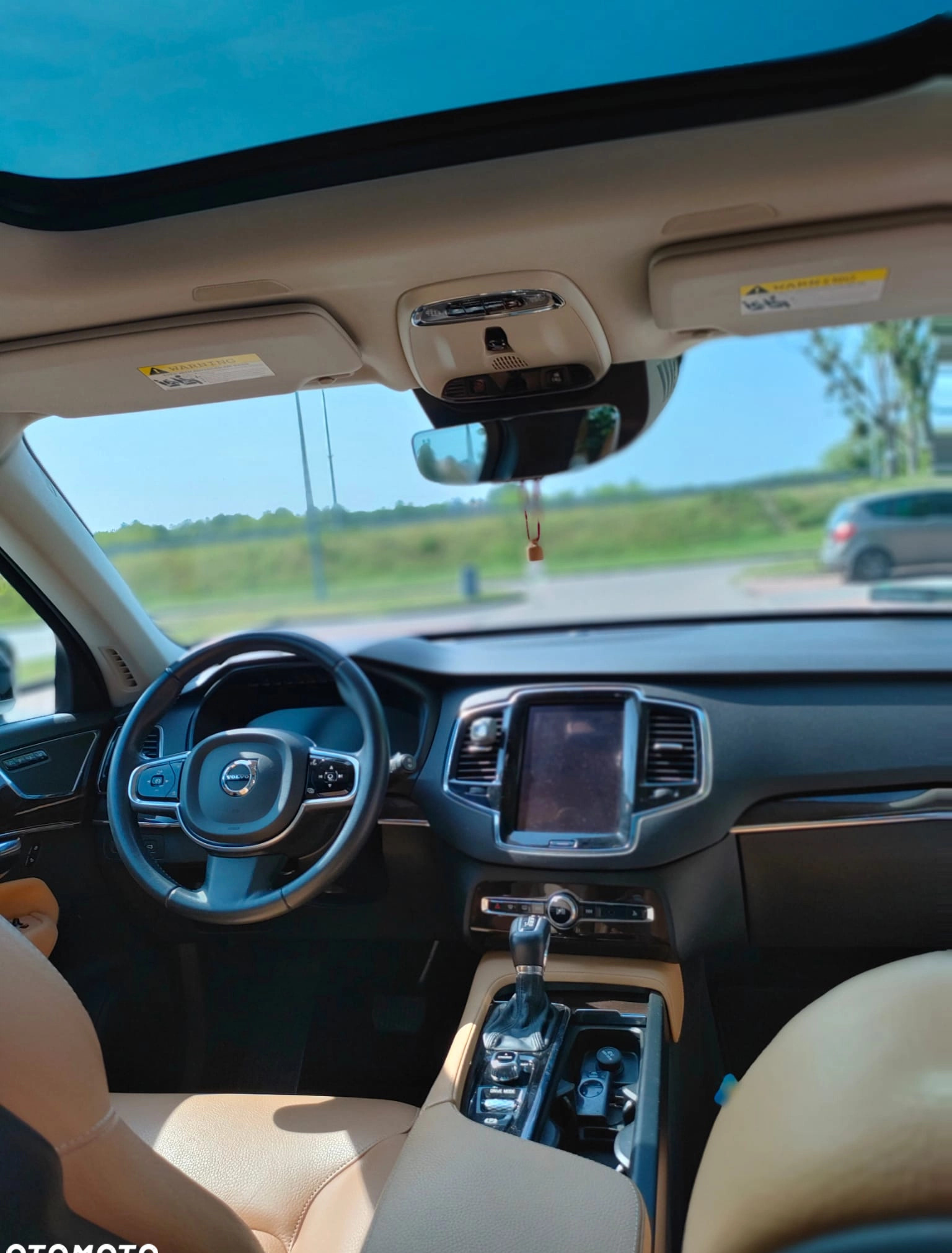Volvo XC 90 cena 99000 przebieg: 135000, rok produkcji 2015 z Ostrołęka małe 254